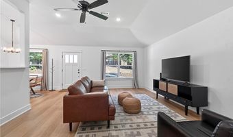9 Pawle Dr, Bella Vista, AR 72714