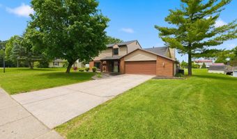 1102 Heritage Ln, Angola, IN 46703