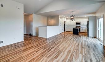 409 Chad Trl, Arlington, WI 53911