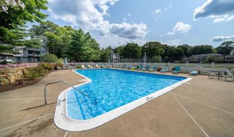 74 Quarry Dock Rd 74, Branford, CT 06405