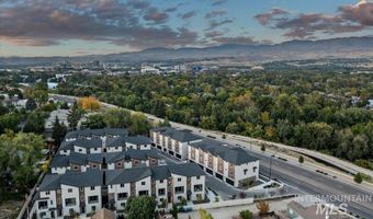 1721 S Rock View Ln, Boise, ID 83705