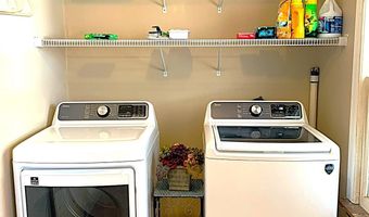 258 Johnson St, Alderson, WV 24910