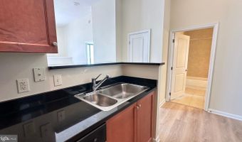 851 N GLEBE Rd #PH07, Arlington, VA 22203