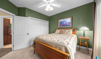 304 S Country Club Ave, Brandon, SD 57005