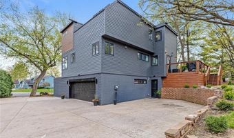 401 River Ln, Anoka, MN 55303