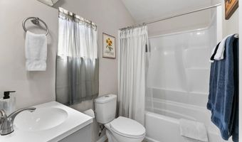 1233 Titan Ct, Escondido, CA 92026