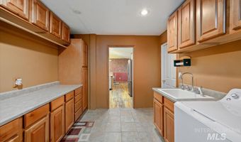3847 N 1000 E, Buhl, ID 83316