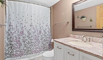 7923 147th St W, Apple Valley, MN 55124