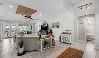 126 Sea View Dr, Aransas Pass, TX 78336