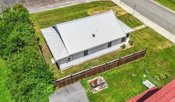 802 Amherst Ave, Altavista, VA 24517