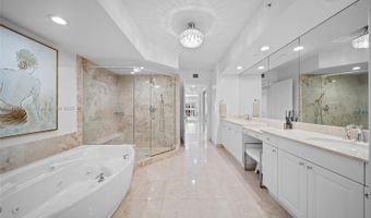 20201 E Country Club Dr 1404, Aventura, FL 33180