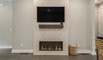 1099 N Avenue NE 14, Atlanta, GA 30307