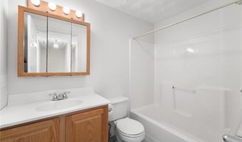 17 Doire Rd, Cumberland, RI 02864