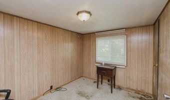 10582 Dennett Rd, Augusta, KS 67010