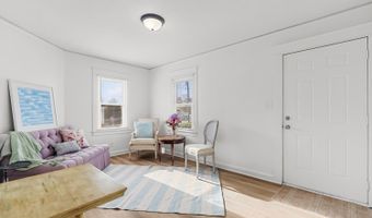 903 Park St, Altavista, VA 24517