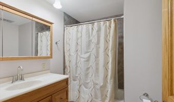 4403 W Riverview Dr, Alma, MI 48801