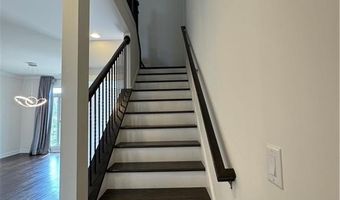 1090 Township Sq, Alpharetta, GA 30022