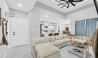 915 Rockford Dr, Alton, TX 78573
