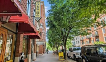1201 N GARFIELD St 401, Arlington, VA 22201