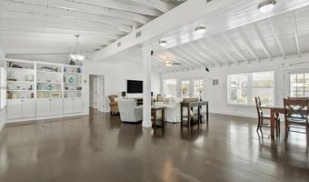 1420 E COAST Dr, Atlantic Beach, FL 32233