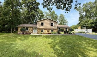 61 Westbrook Dr, Batesville, IN 47006
