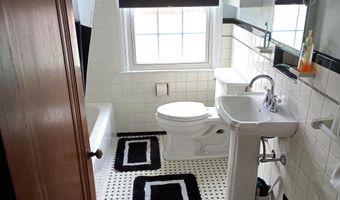 15076 Harrison Ave, Allen Park, MI 48101