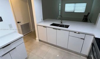 2810 NE 201st Ter G107, Aventura, FL 33180