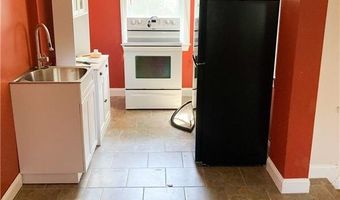 10 Sunapee Ct, Coventry, RI 02816