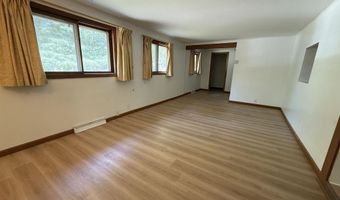 216 N Kenwood St, Adams, WI 53910