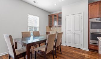 1035 Brownsmith Dr, Apex, NC 27502