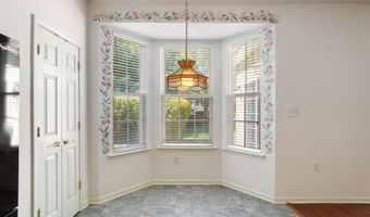 15 FIVE BRIDGES Ct, Barnegat, NJ 08005