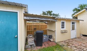 321 State St, Bay St. Louis, MS 39520