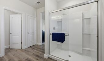 192 Walnut Ct, Fernley, NV 89408