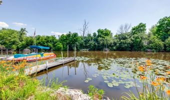 38717 N Lake St, Antioch, IL 60002