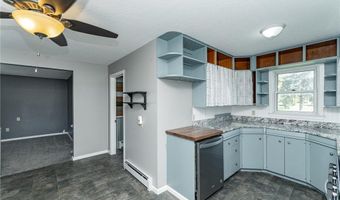 106 SW Commerce St, Adams, MN 55909