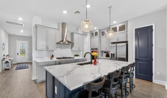 5313 DEL CORONADO Dr, Apollo Beach, FL 33572