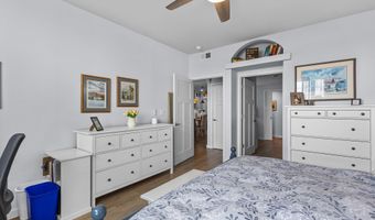 2614 LAKE St, Algoma, WI 54201