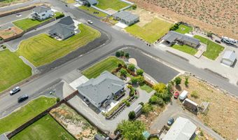 20702 E Berry Dr, Benton City, WA 99320