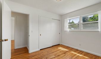 881 LINN Ave, Oregon City, OR 97045