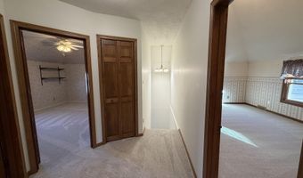 709 N St, Aurora, NE 68818