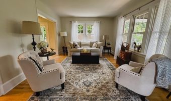 23 Pageant St, Bennington, VT 05201