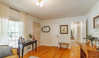 655 University Cir, Athens, GA 30605