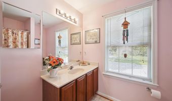1247 HILLTOP Dr, Annapolis, MD 21409
