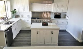 157 Rancho Adolfo Dr 39, Camarillo, CA 93012