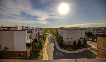 23098 SULLIVANS COVE Sq, Brambleton, VA 20148