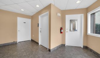 2563 FOREST Dr, Annapolis, MD 21401
