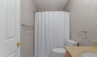5 Gregg Rd, Altamont, NY 12009