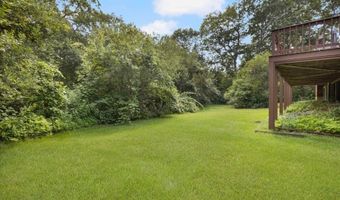 59 Lakewood Dr, Narragansett, RI 02882