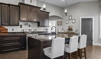 7190 Earhart Rd, Ann Arbor, MI 48105
