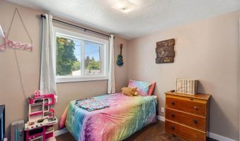 494 Hillcrest Ave, American Falls, ID 83211